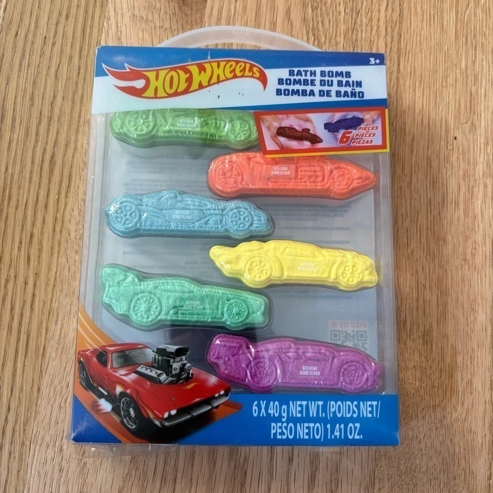 Hot Wheels 6 Piece Bath Bombs for Kids, Bubble Gum Scented, Bath Toys for Kids